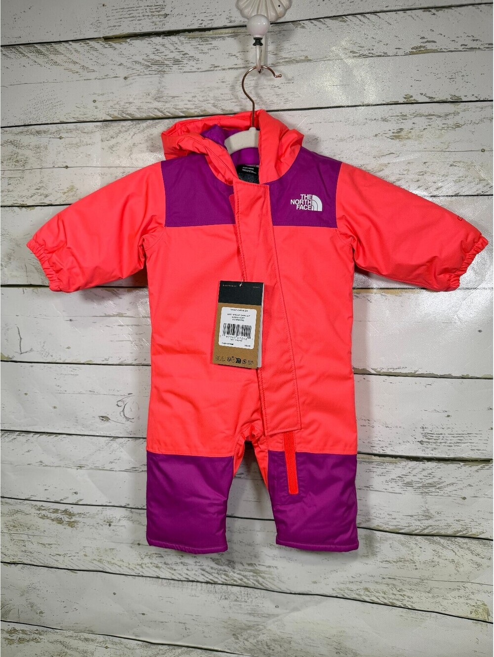 The North Face Baby Freedom Snow Suit Girls Size 0-3 Months NWT "Radiant Poppy"